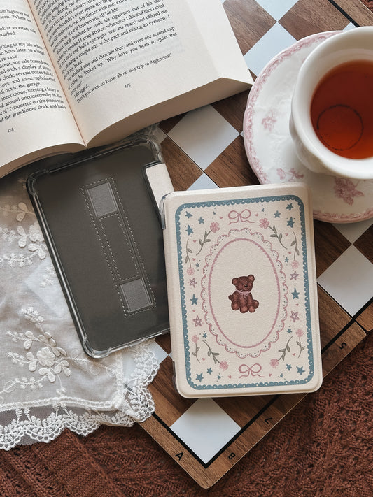 Mabel Kindle Case