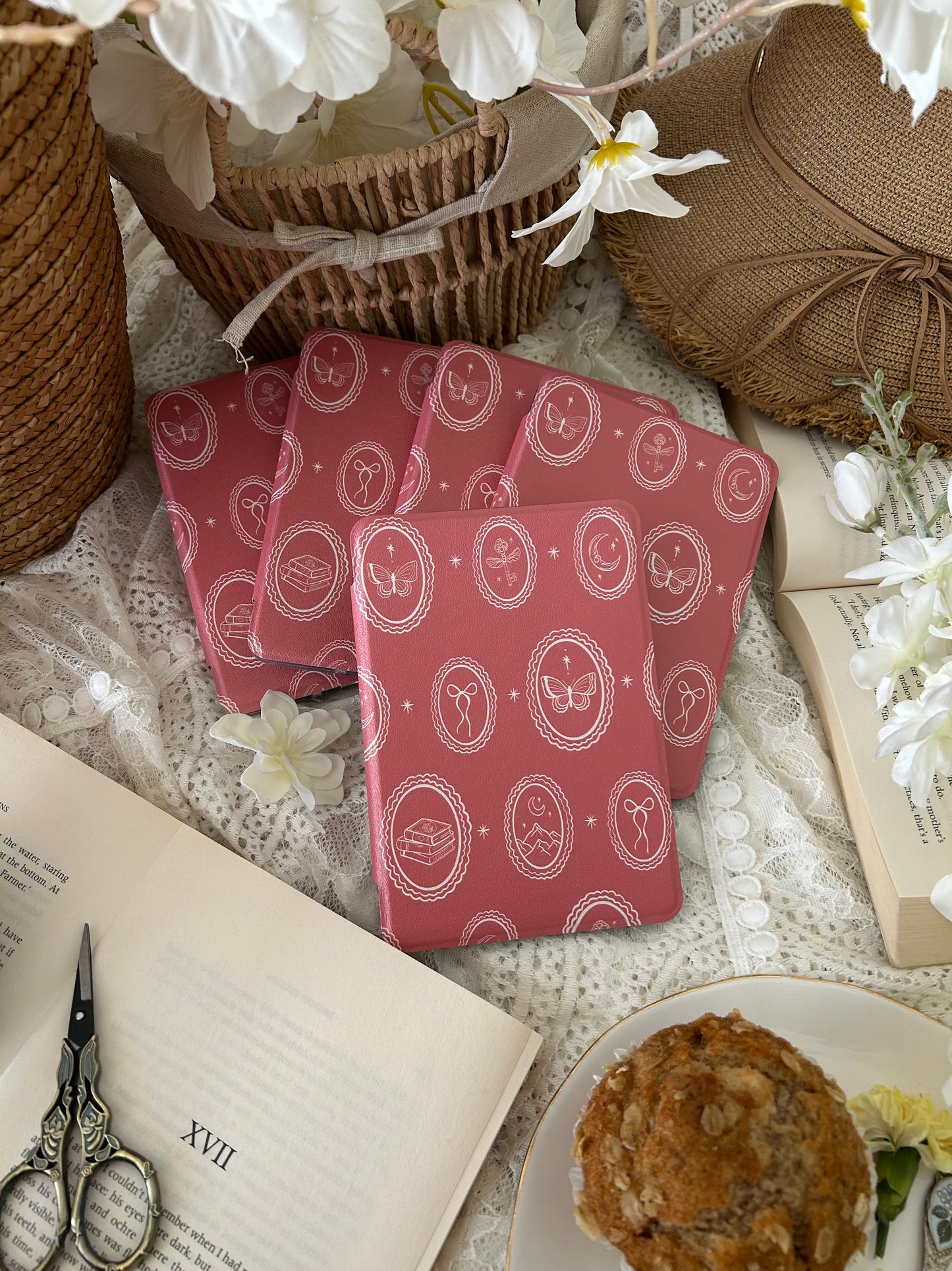 Astoria Kindle Case