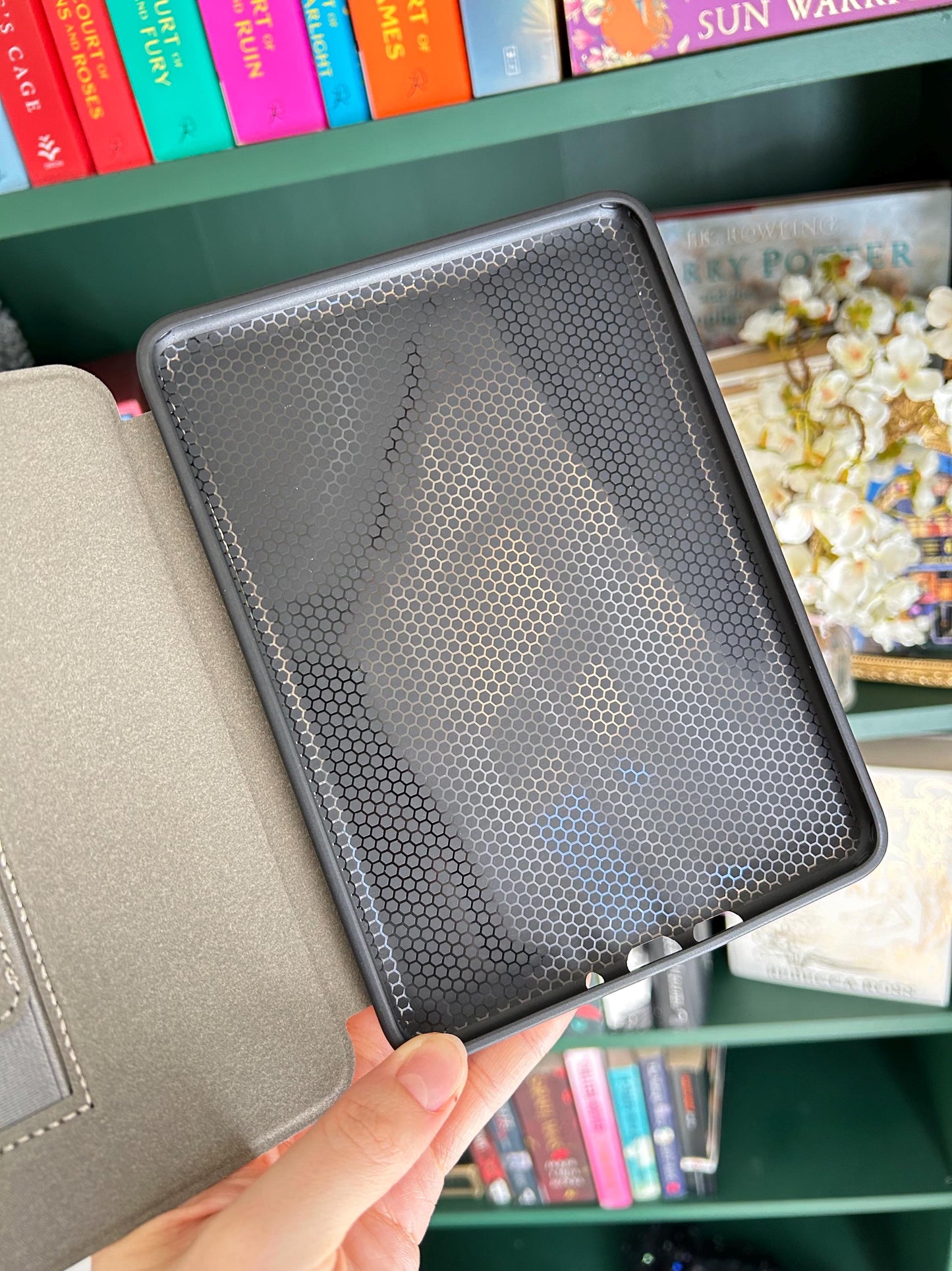 Do Not Disturb Kindle Case