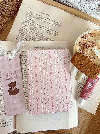 Adella Kindle Case