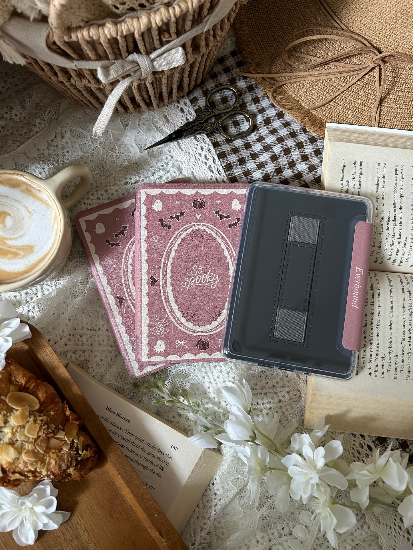 So Spooky Kindle Case