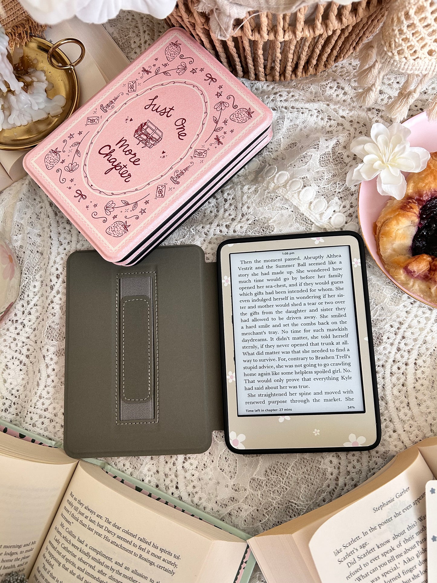 Camellia Kindle Case