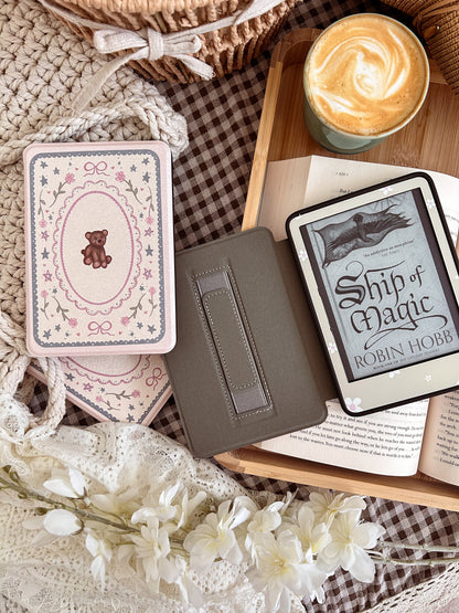 Mabel Kindle Case