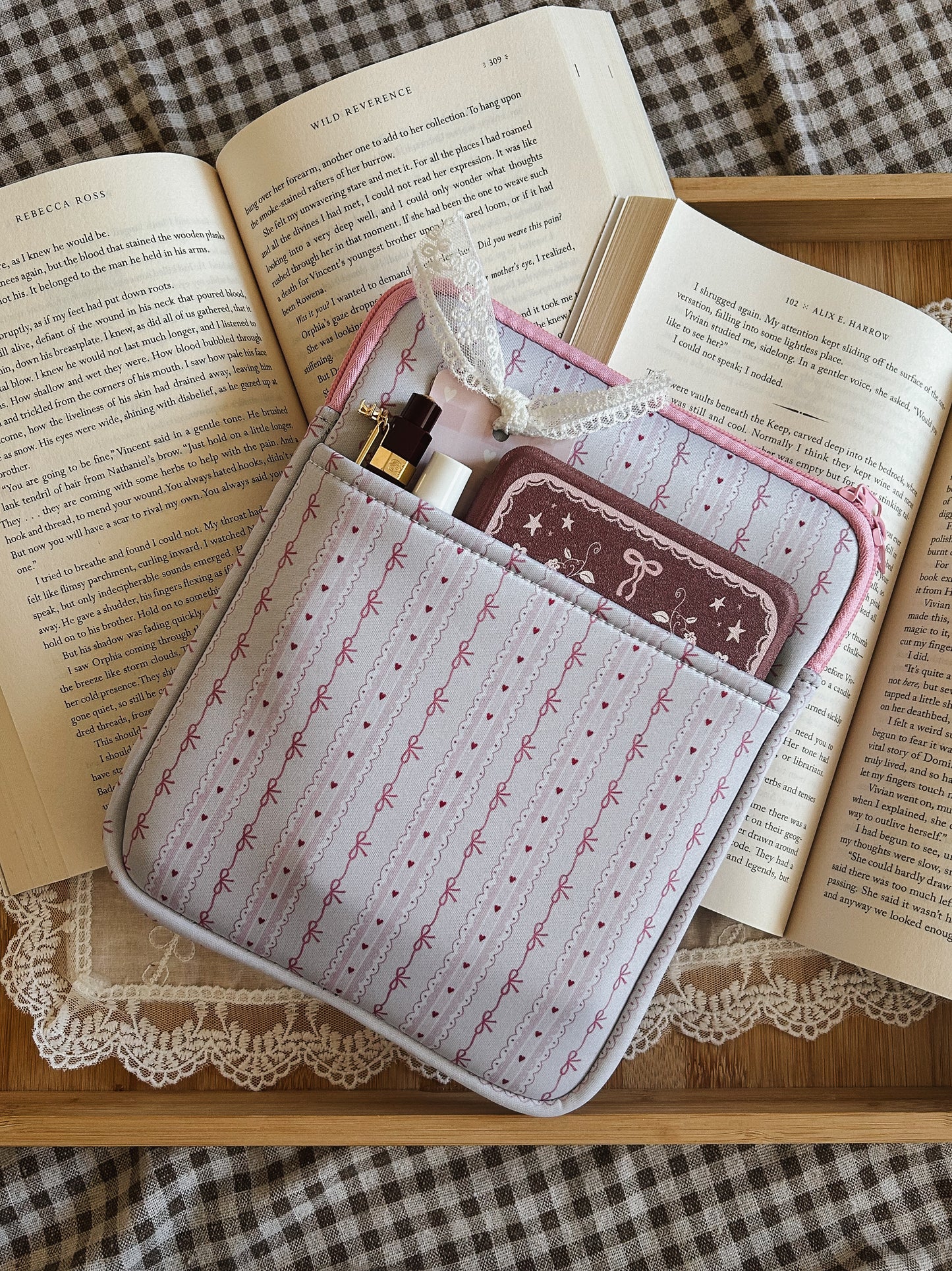 Florence E-reader Book Sleeve