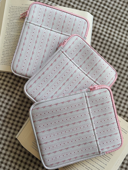 Florence E-reader Book Sleeve