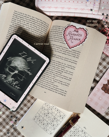 Romance Reader Magnetic Bookmark