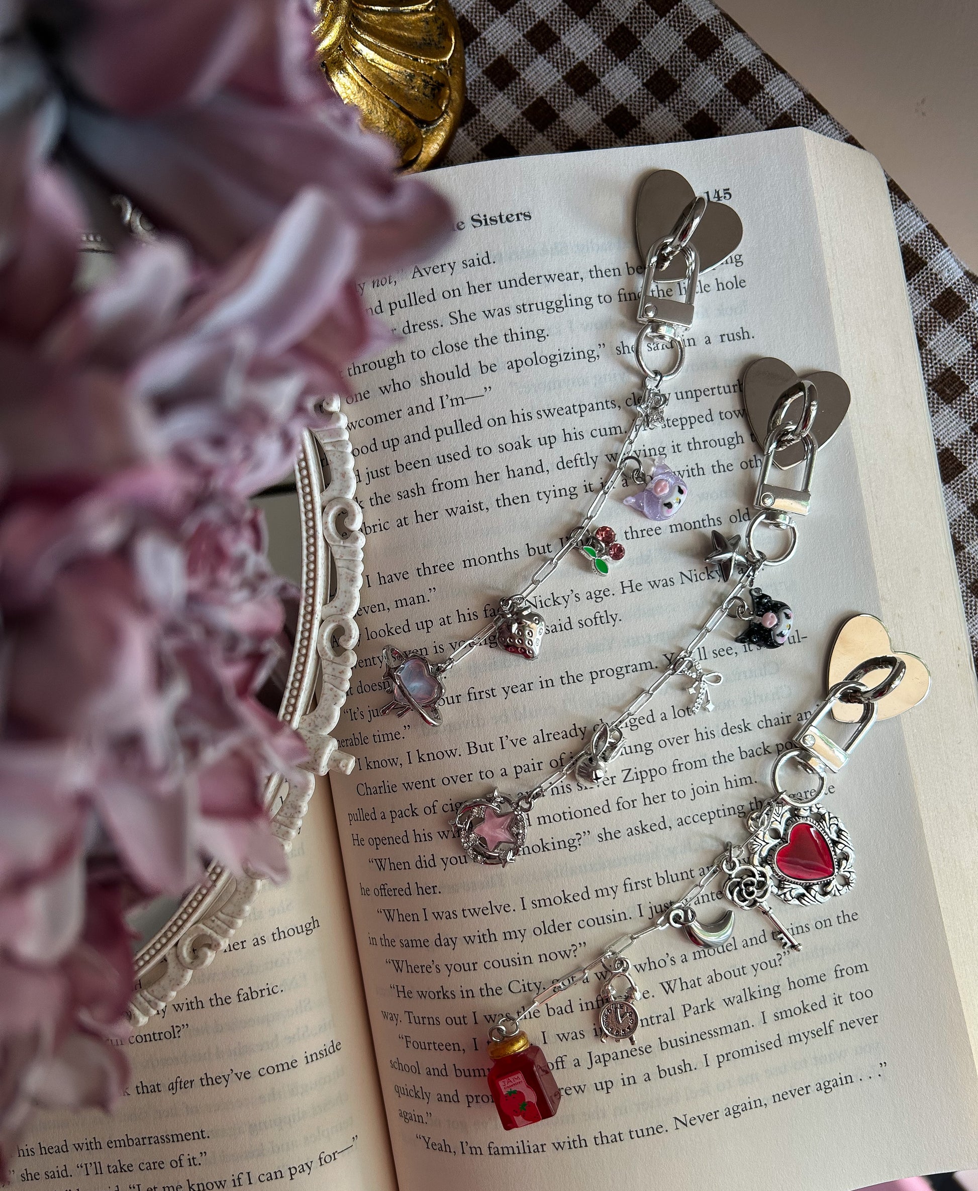 Silver kindle charm
