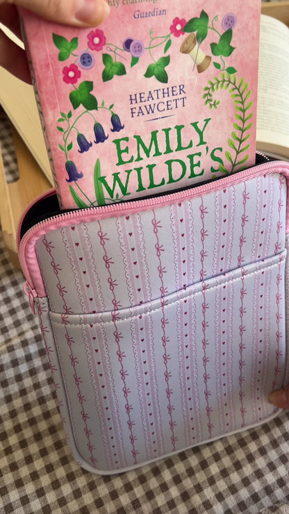 Florence E-reader Book Sleeve